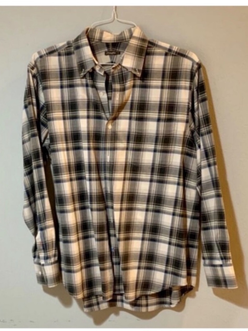 J McLaughlin Men’s Plaid Button Down Shirt.